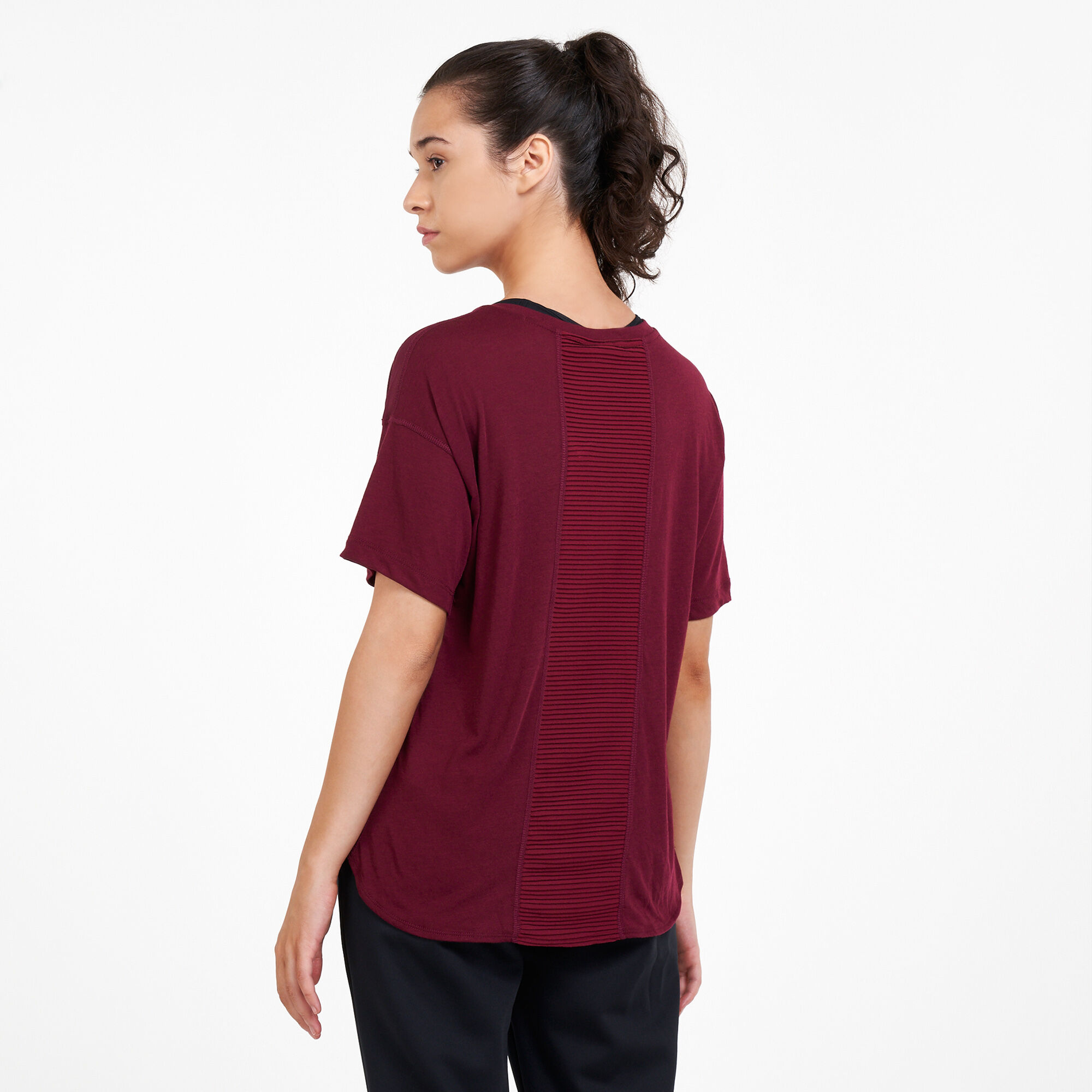 Maroon nike shirt women's cheap
