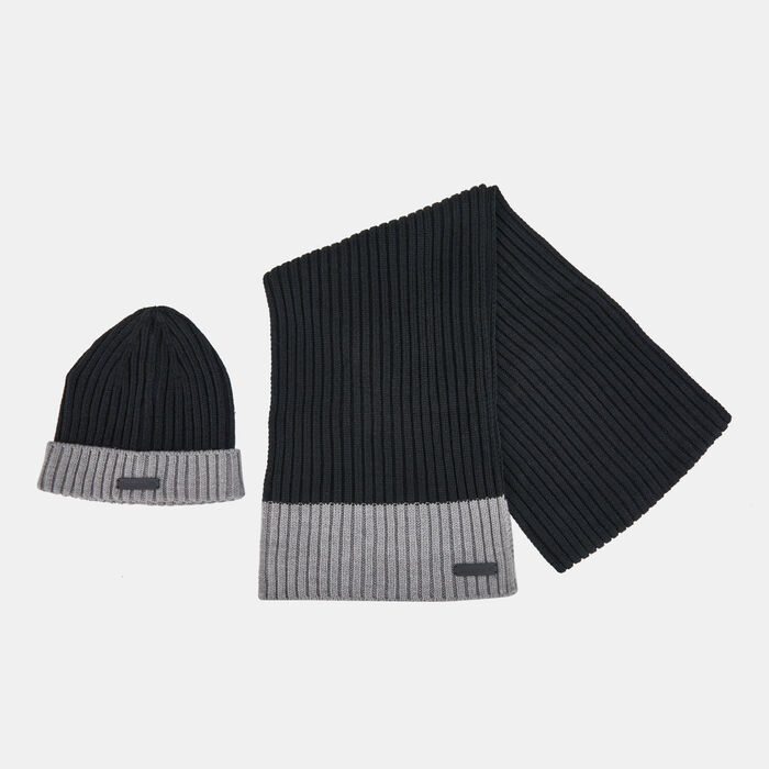 Men's Winter Contrast Border Scarf And Beanie Set Men's Winter Contrast Border Scarf And Beanie Set image number 0