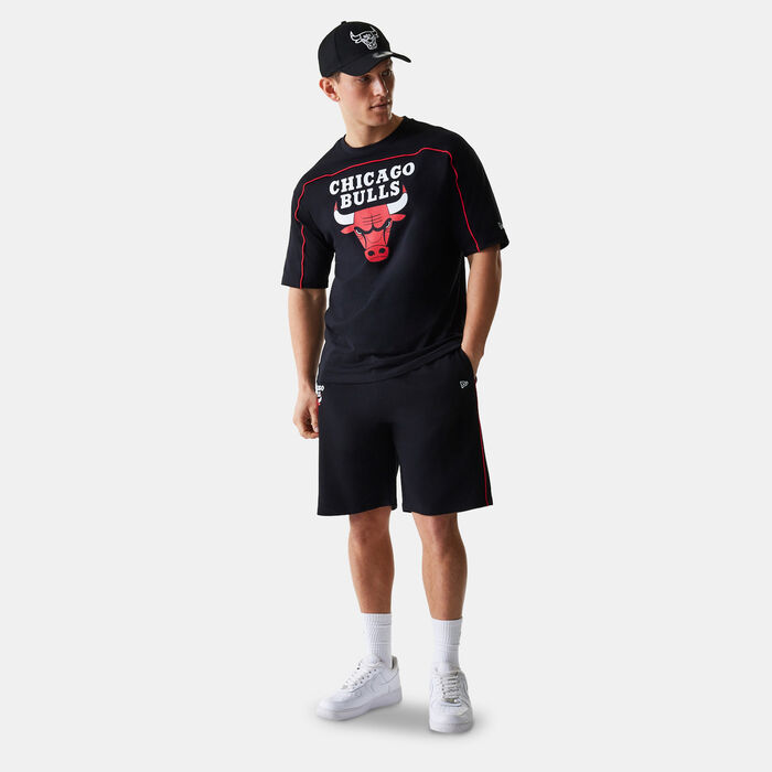 New Era Men's NBA Chicago Bulls Piping Graphic Shorts Black New Era Men's NBA Chicago Bulls Piping Graphic Shorts Black image number 2