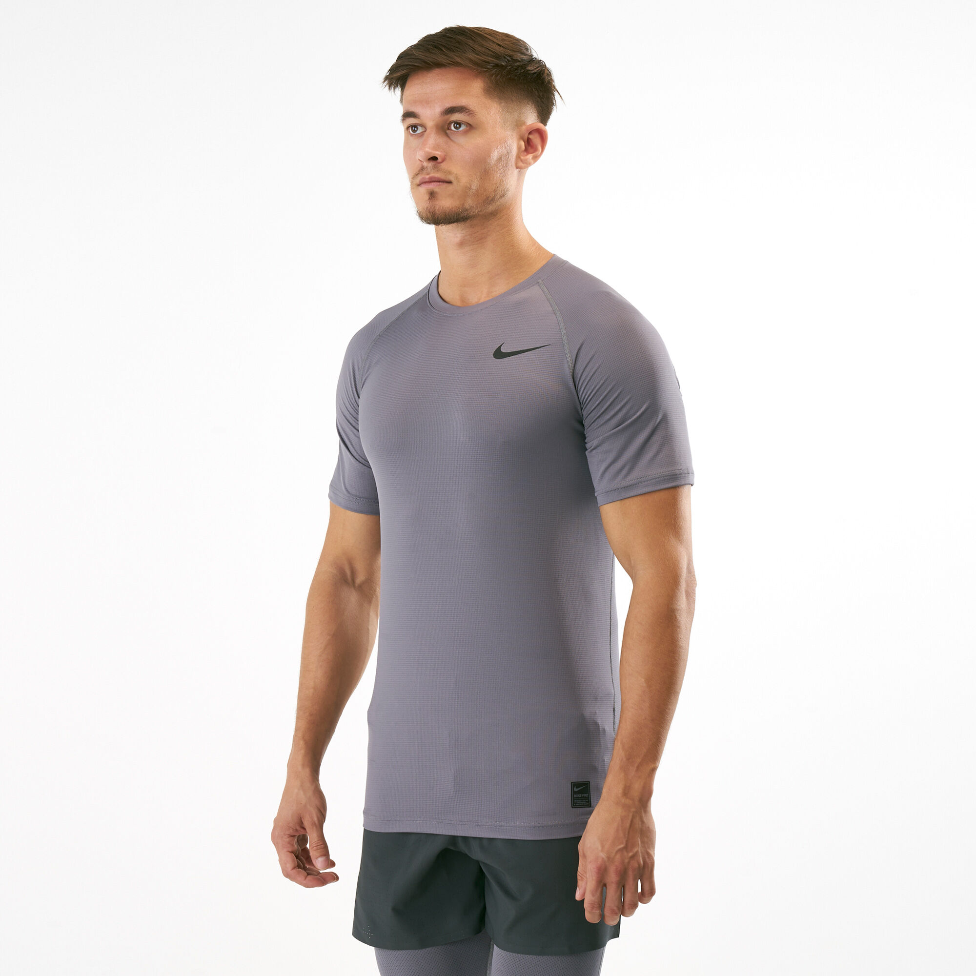 Nike Men's Breathe Pro T-Shirt KSA |