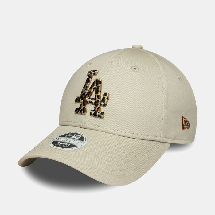 New Era Women's MLB Los Angeles Dodgers Leopard Infill 9FORTY Cap Beige New Era Women's MLB Los Angeles Dodgers Leopard Infill 9FORTY Cap Beige image number 1