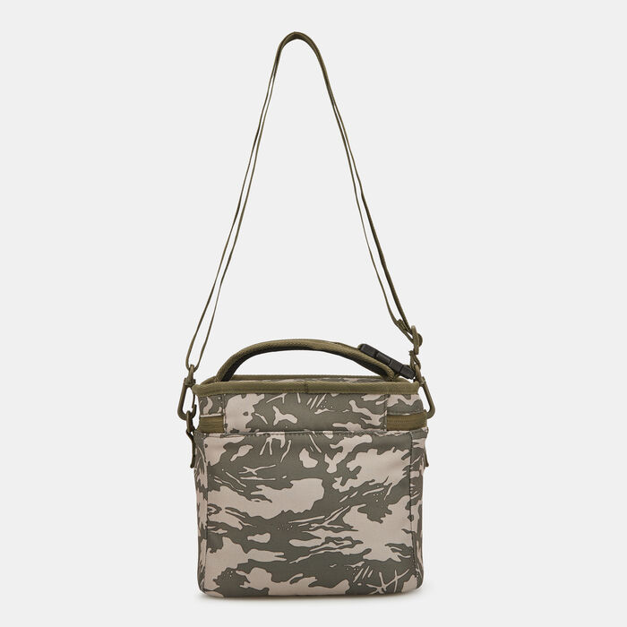 Nike Kids' Futura Sport Lunch Bag Green image number 1