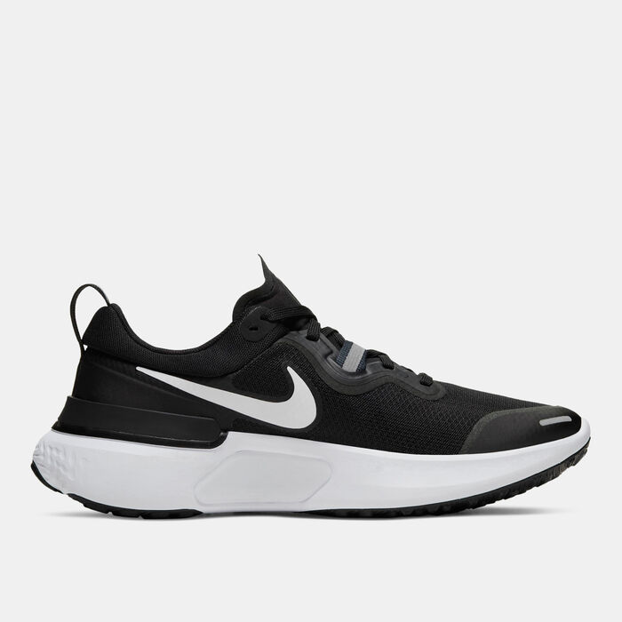 Nike Women's React Miler Running Shoe Black Nike Women's React Miler Running Shoe Black image number 0