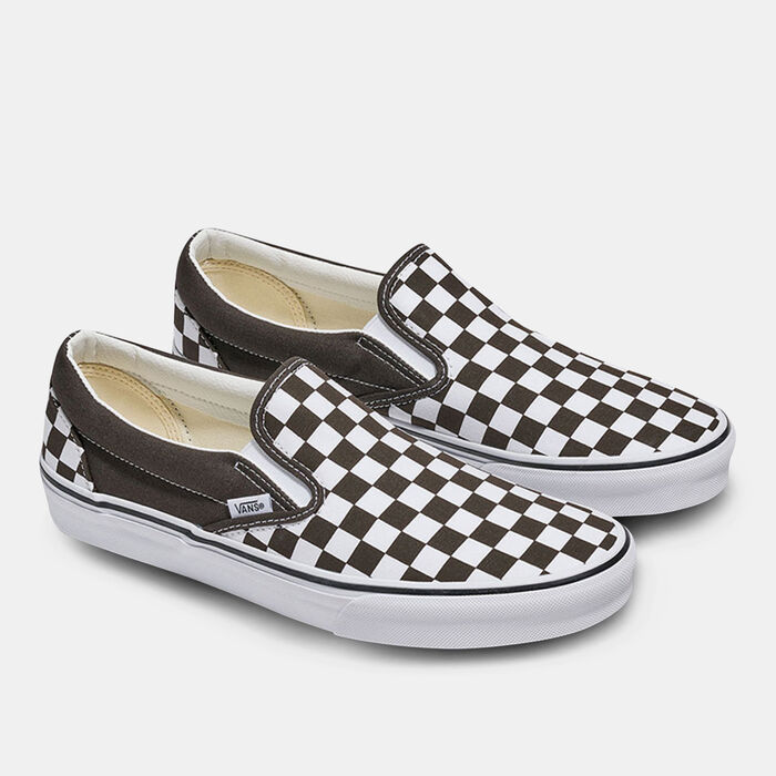 Vans Classic Unisex Slip-On Shoes Black Vans Classic Unisex Slip-On Shoes Black image number 1
