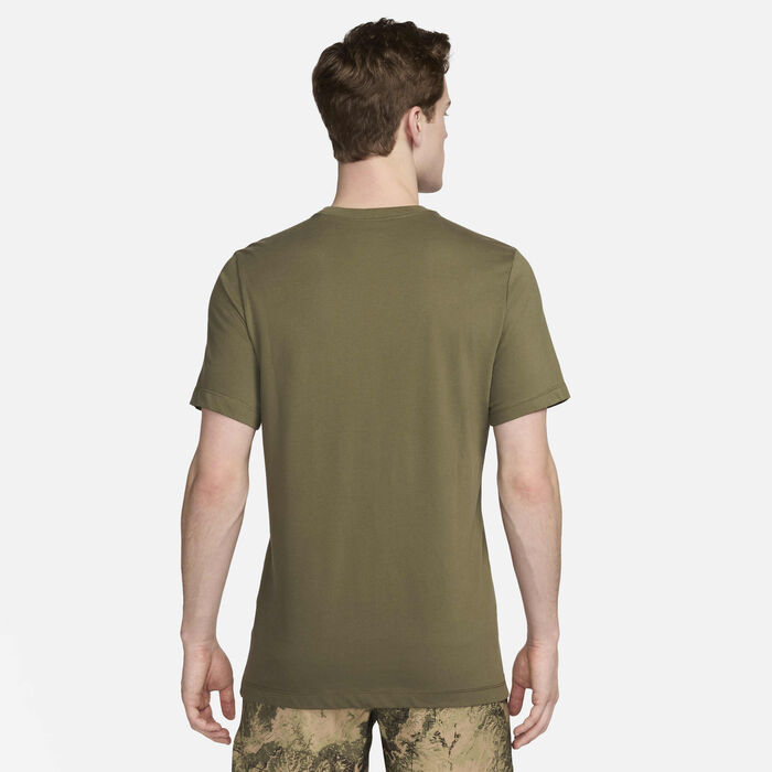 Nike Men's Dri-FIT Trail Running T-Shirt Green Nike Men's Dri-FIT Trail Running T-Shirt Green image number 1