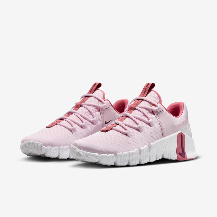 Nike Women's Free Metcon 5 Workout Shoes Pink Nike Women's Free Metcon 5 Workout Shoes Pink image number 5