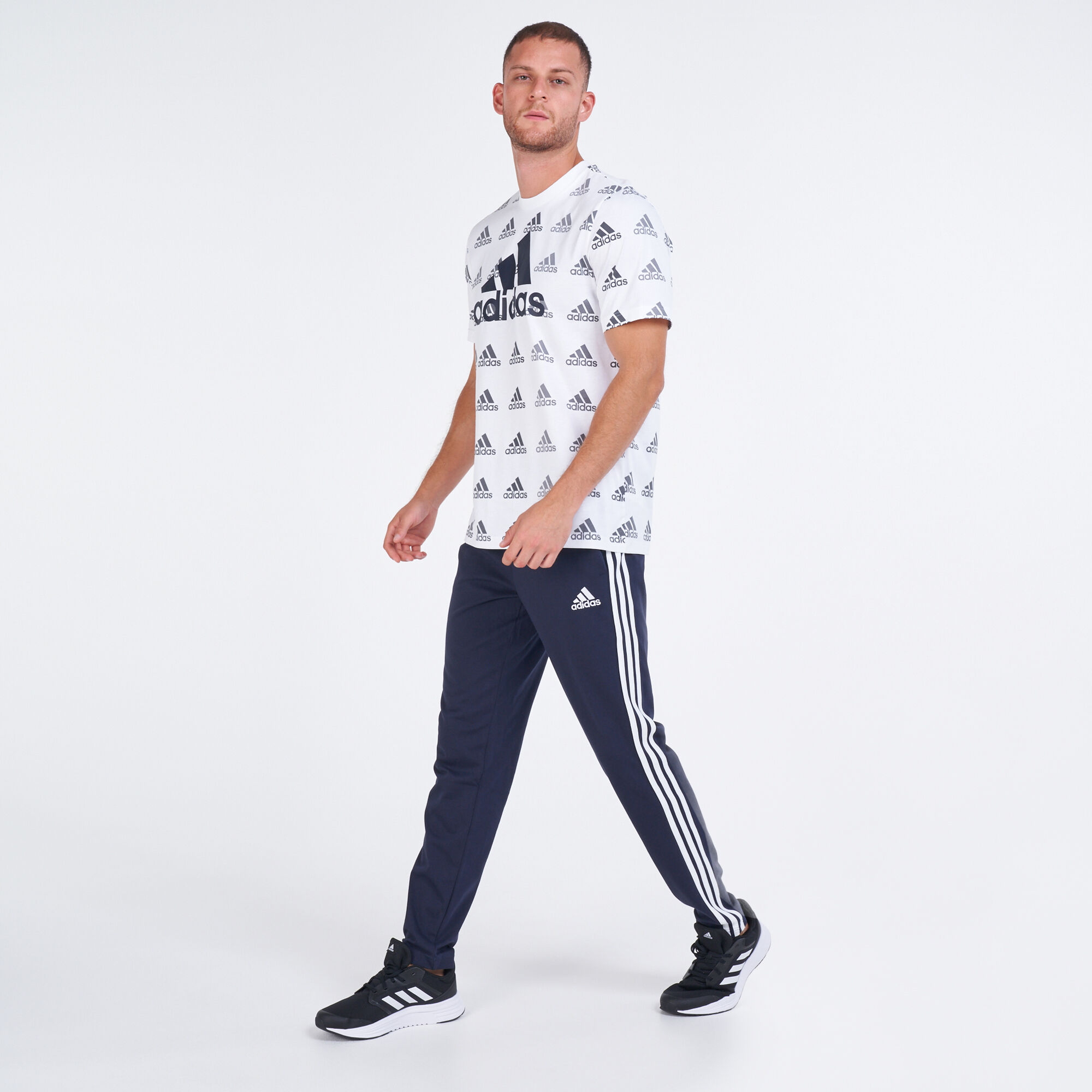 must have 3 stripes tapered pants