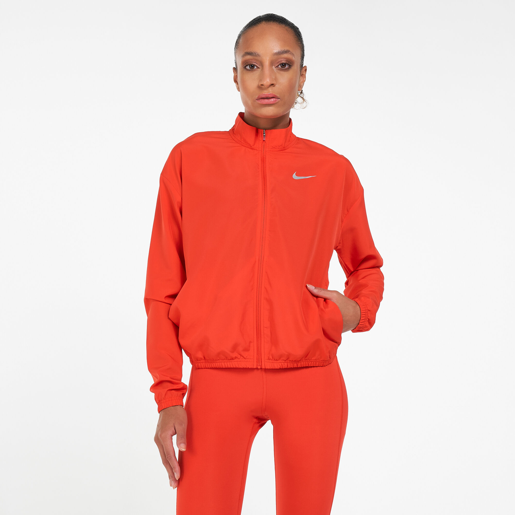 Red nike jacket womens online