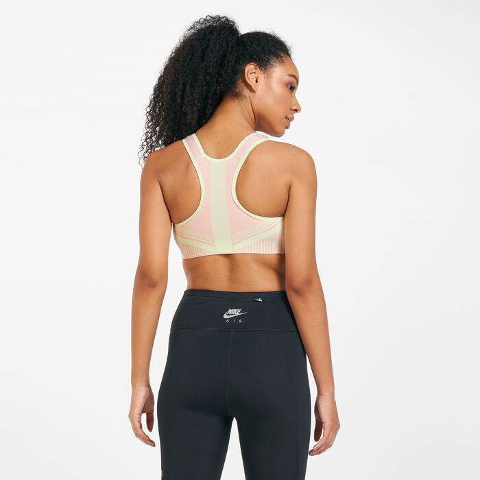 Nike Women's Phenom Flyknit Sports Bra Grey Nike Women's Phenom Flyknit Sports Bra Grey image number 1