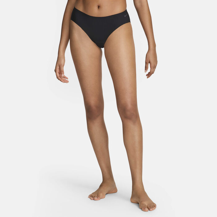 Nike Women's Brief Period Leak Protection Underwear Black Nike Women's Brief Period Leak Protection Underwear Black image number 0