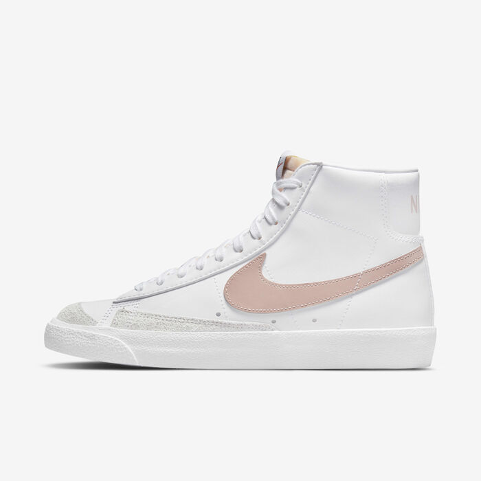 Nike Women's Blazer Mid '77 Shoes White Nike Women's Blazer Mid '77 Shoes White image number 0