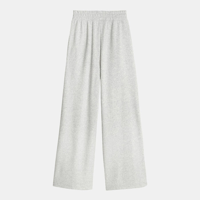 PUMA Women's CLASSICS Relaxed Sweatpants Grey PUMA Women's CLASSICS Relaxed Sweatpants Grey image number 1