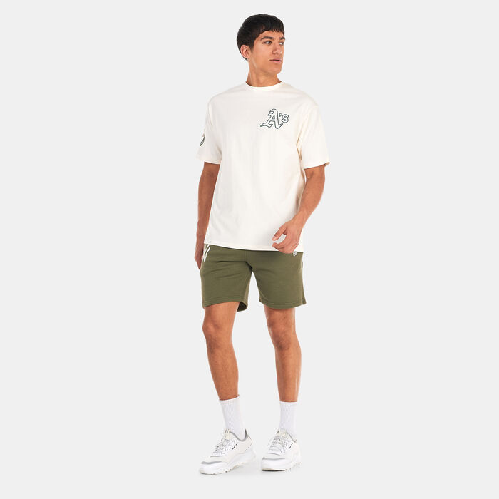 New Era Men's New York Yankees League Essential Shorts Green New Era Men's New York Yankees League Essential Shorts Green image number 2