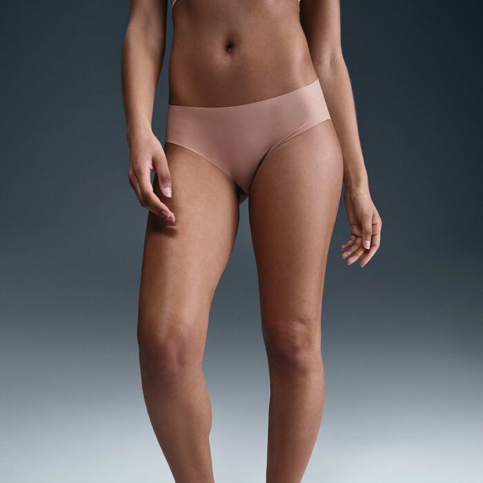 Nike Women's Brief Period Leak Protection Underwear Brown Nike Women's Brief Period Leak Protection Underwear Brown image number 2