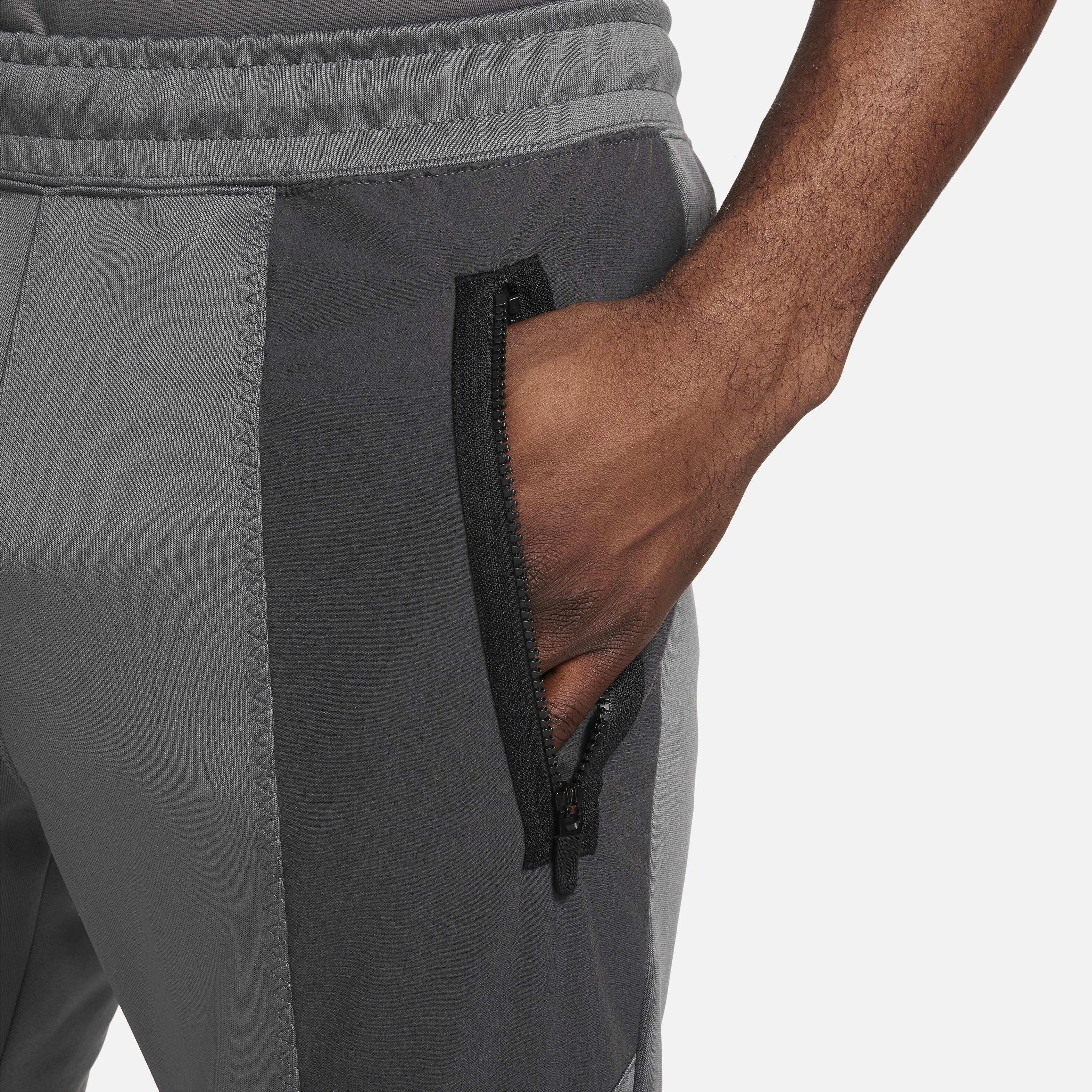 Men s Air Max Joggers Grey Nike in KSA SSS