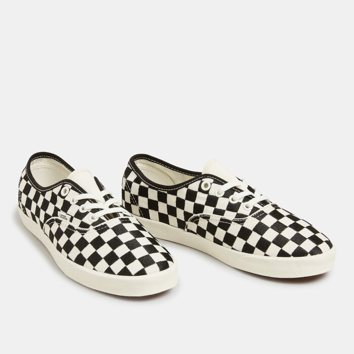 Vans Authentic Lowpro Unisex Shoes Black Vans Authentic Lowpro Unisex Shoes Black image number 1