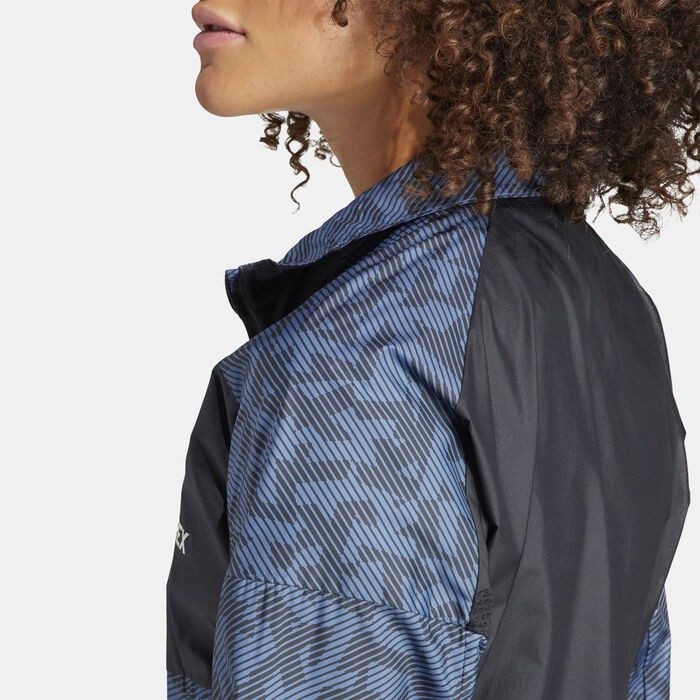 adidas Women's Terrex Trail Running Windbreaker Jacket Blue image number 3