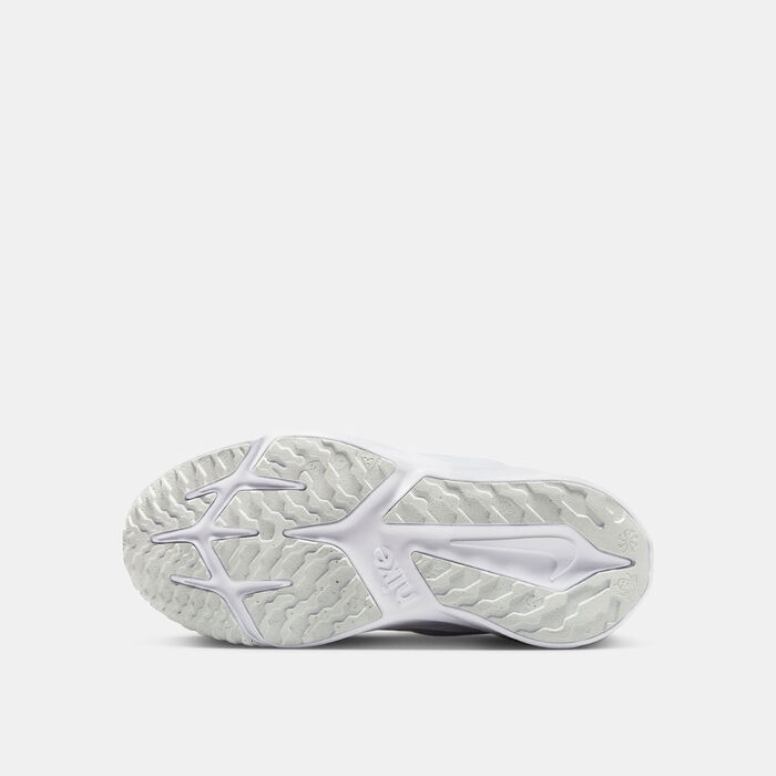 Nike Kids' Star Runner 4 Shoe (Younger Kids) White image number 3
