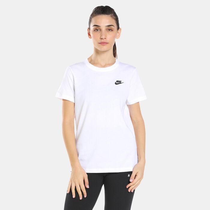Nike Women's Sportswear Club T-Shirt White Nike Women's Sportswear Club T-Shirt White image number 0
