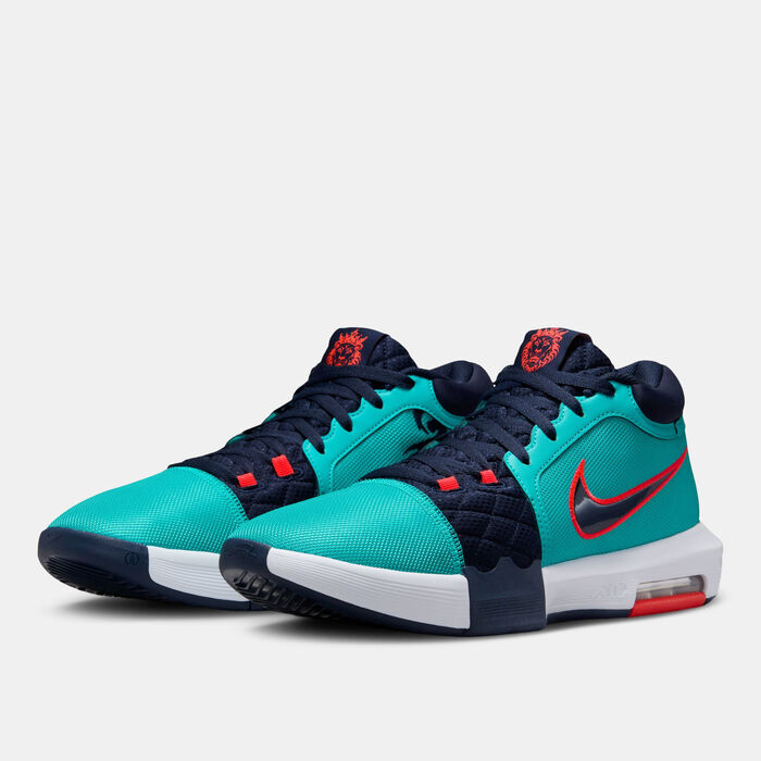 Nike Men's LeBron Witness VIII Basketball Shoes Green Nike Men's LeBron Witness VIII Basketball Shoes Green image number 1