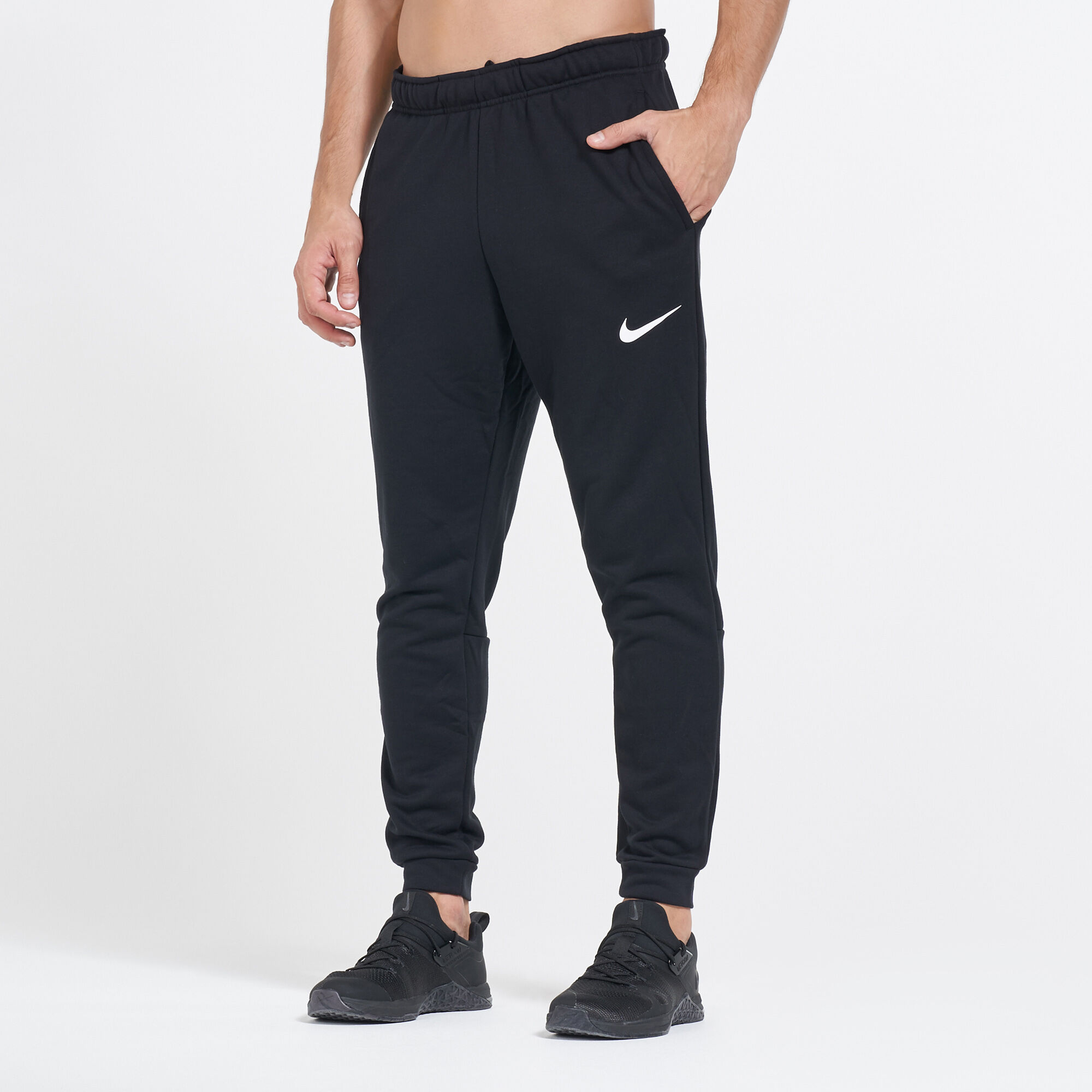 Buy Nike Men's Dri-FIT Tapered Fleece Track Pant in Saudi Arabia | SSS