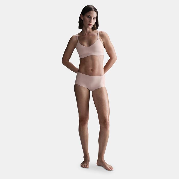 Nike Women's Bodyshirt Period Leak Protection Underwear Beige Nike Women's Bodyshirt Period Leak Protection Underwear Beige image number 3