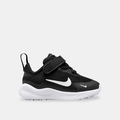 Nike Kids' Revolution 7 Shoes Black