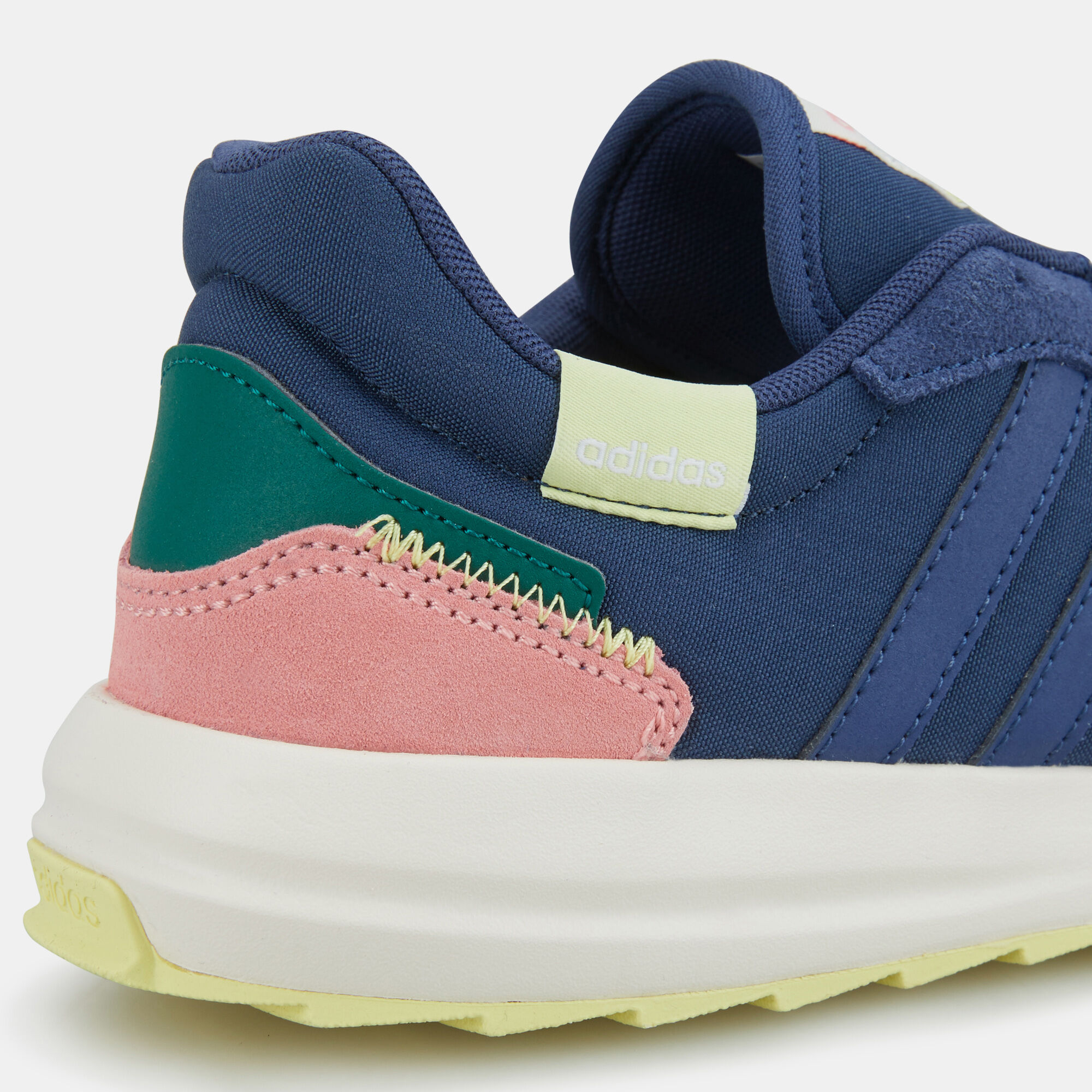 Adidas retrorun cheap sneakers
