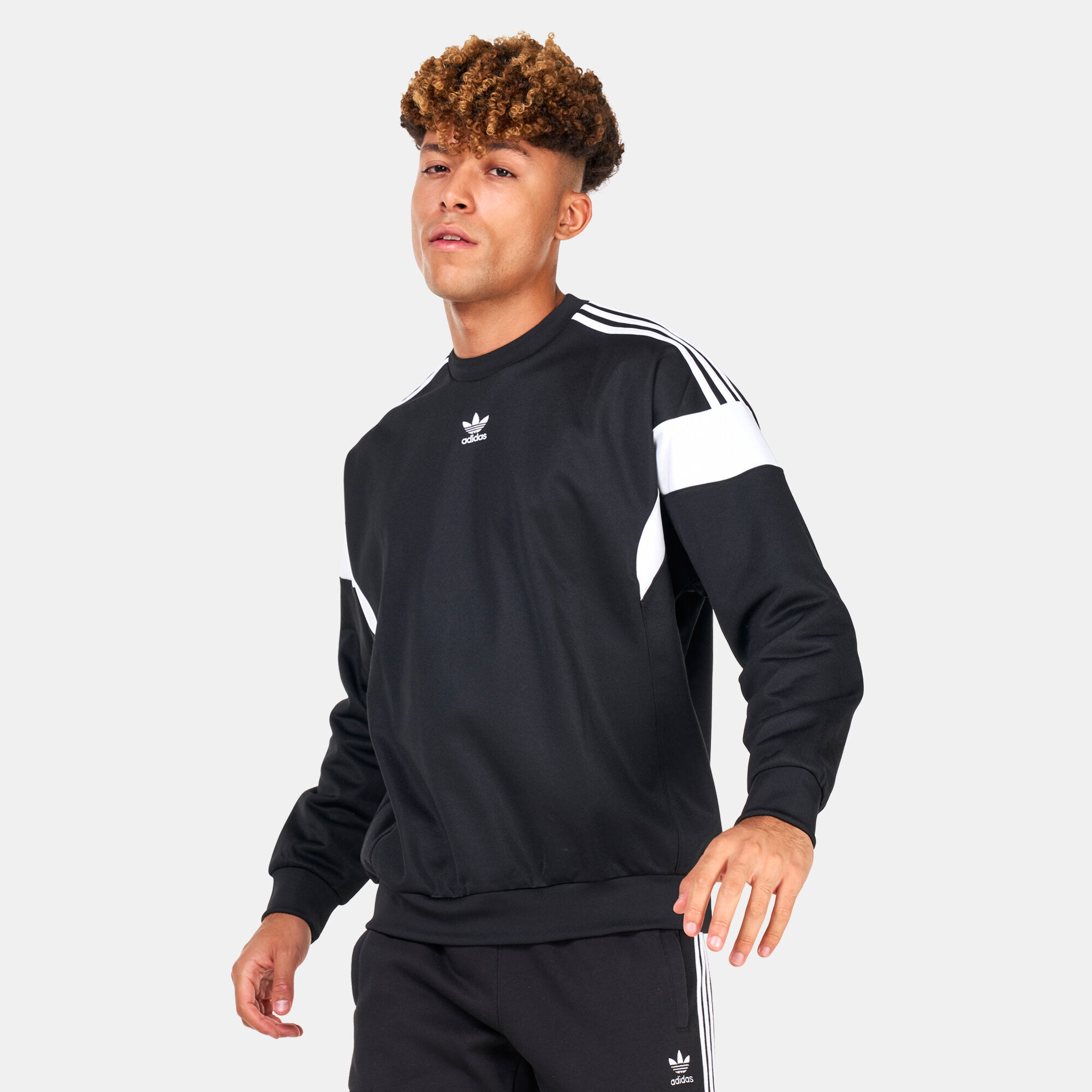 Men s Adicolor Classics Crew Sweatshirt Black adidas Originals in KSA SSS