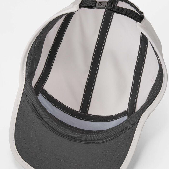 Nike Dri-FIT Fly Unstructured Swoosh Cap Ivory Nike Dri-FIT Fly Unstructured Swoosh Cap Ivory image number 4