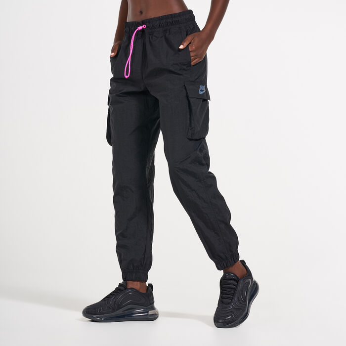 nike icon clash cargo trousers