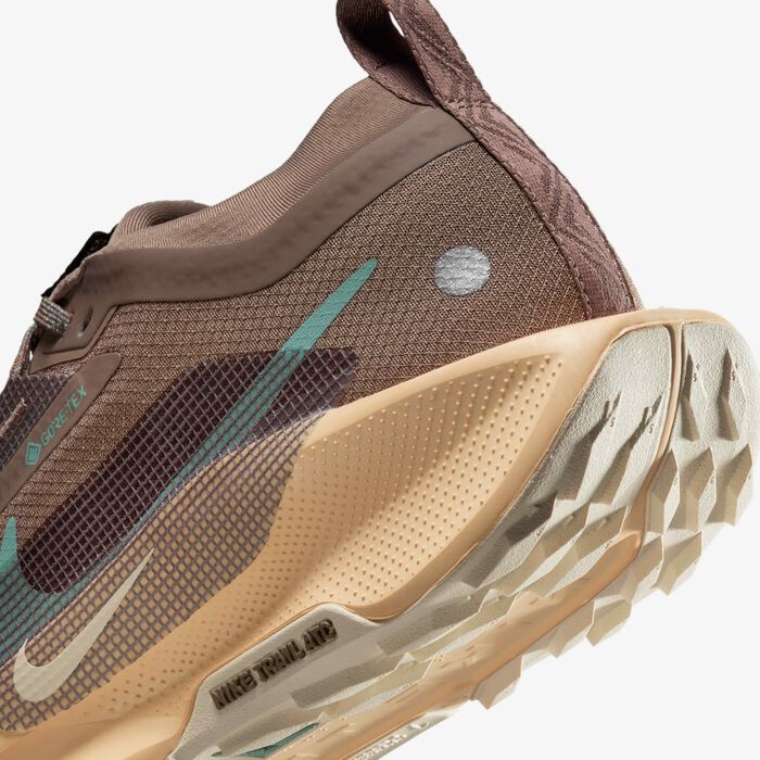 Nike Women's Pegasus Trail 5 GORE-TEX Trail Running Shoes Brown Nike Women's Pegasus Trail 5 GORE-TEX Trail Running Shoes Brown image number 7