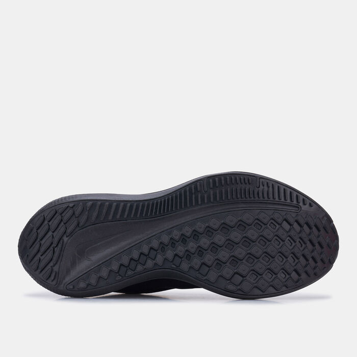 Nike Women's Winflo 10 Road Running Shoe Black Nike Women's Winflo 10 Road Running Shoe Black image number 4