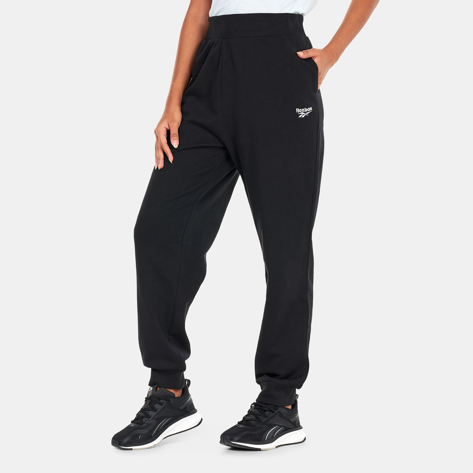 Reebok womens sweatpants top