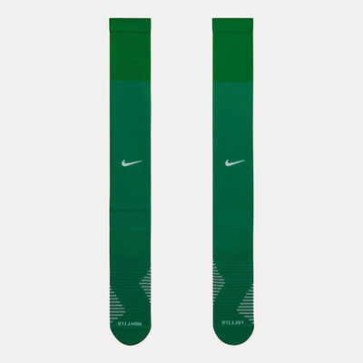 Nike FC Barcelona Strike Home Goalkeeper Football Over-The-Calf Socks Green Nike FC Barcelona Strike Home Goalkeeper Football Over-The-Calf Socks Green