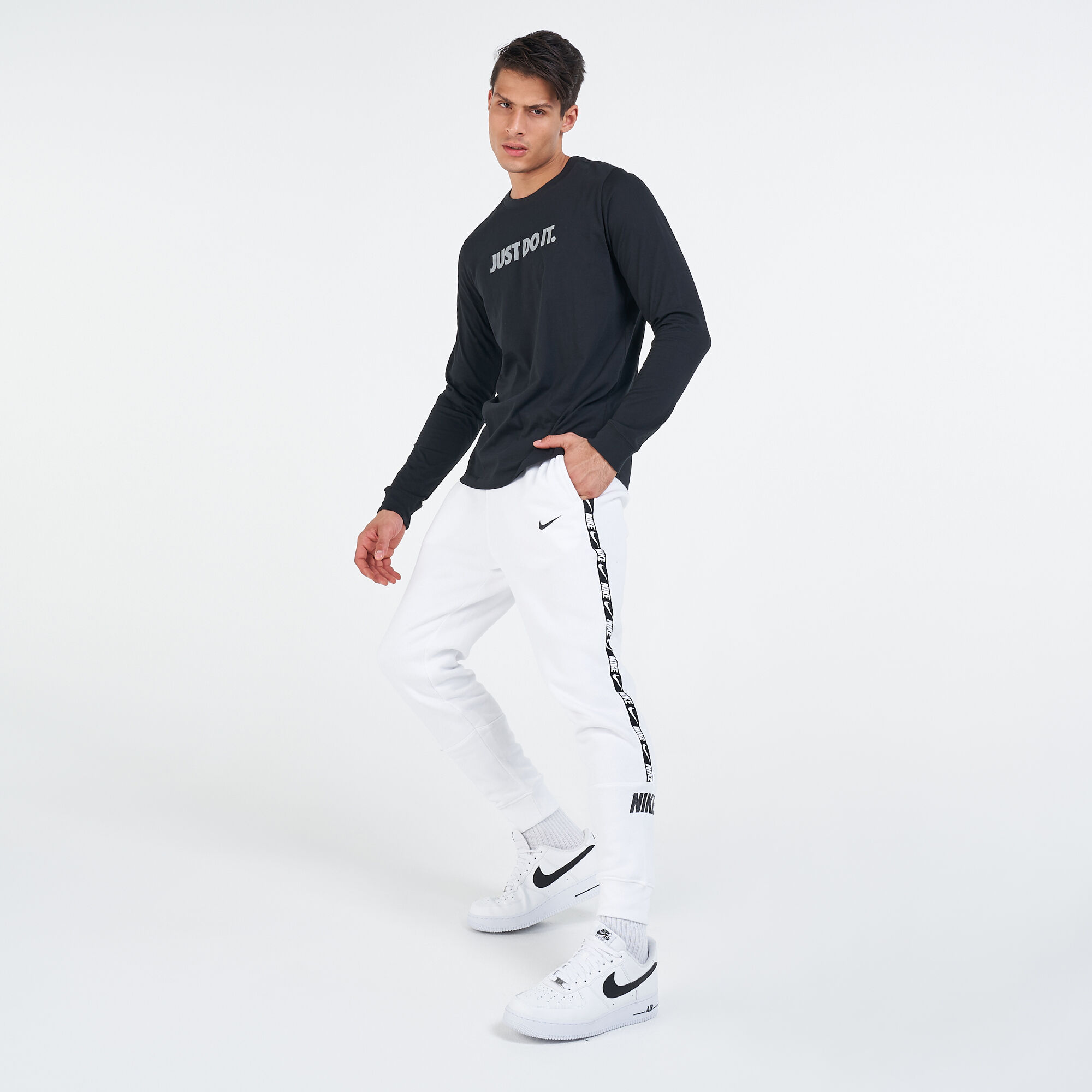 nike repeat sweatpants