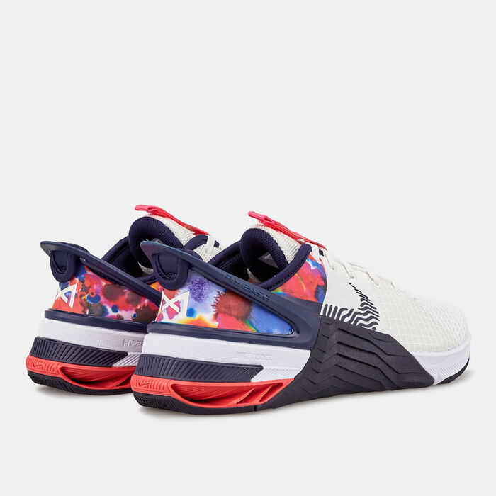 Nike Women's FlyMetcon 8 FlyEase Easy On/Off Training Shoe White image number 2