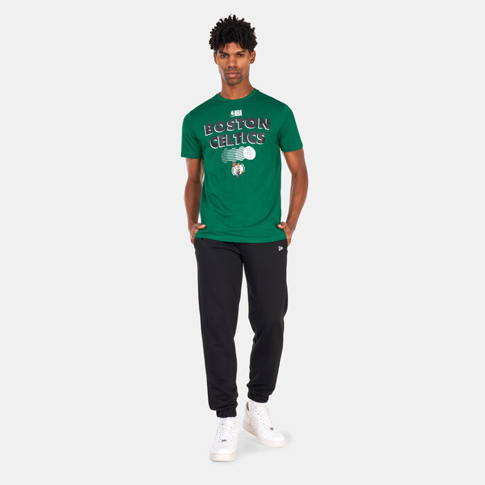 New Era Men's Boston Celtics NBA Graphic T-Shirt Green New Era Men's Boston Celtics NBA Graphic T-Shirt Green image number 2