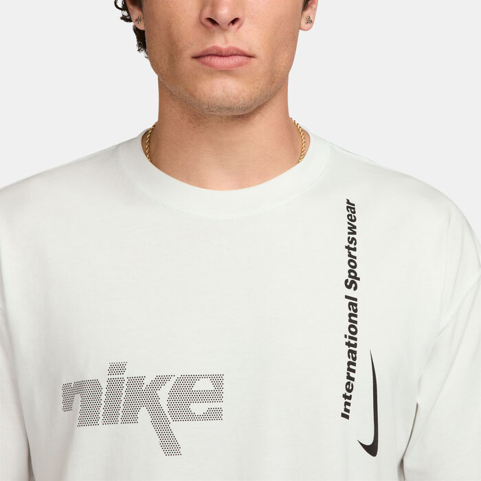 Nike Men's Sportswear Swoosh T-Shirt White image number 2