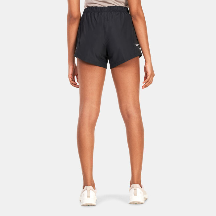 The North Face Women's Woven Shorts Black The North Face Women's Woven Shorts Black image number 1