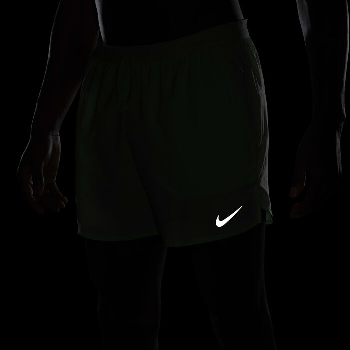 Nike Men's Stride Dri-FIT Running Shorts Green Nike Men's Stride Dri-FIT Running Shorts Green image number 8