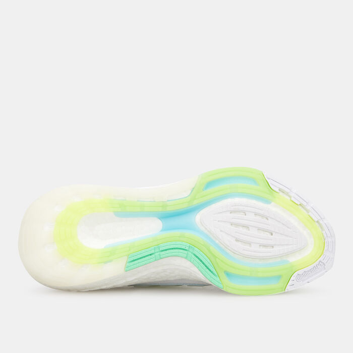 adidas Women's Ultraboost 22 Shoe White adidas Women's Ultraboost 22 Shoe White image number 3