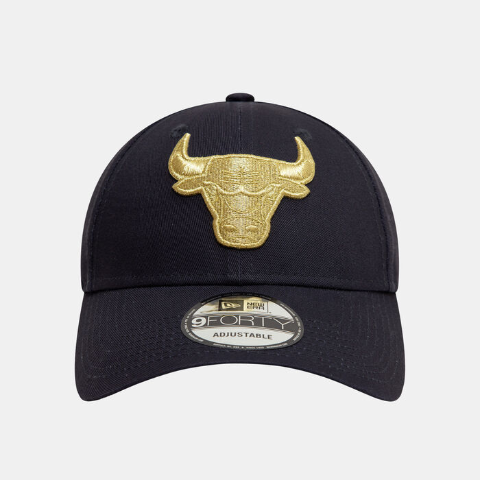 New Era Men's NBA Chicago Bulls Metallic Badge 9FORTY Cap Blue New Era Men's NBA Chicago Bulls Metallic Badge 9FORTY Cap Blue image number 1