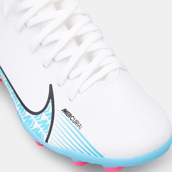 Nike Kids' Mercurial Superfly 9 Club Multi-Ground High-Top Football Shoes (Younger and Older Kids) White Nike Kids' Mercurial Superfly 9 Club Multi-Ground High-Top Football Shoes (Younger and Older Kids) White image number 4