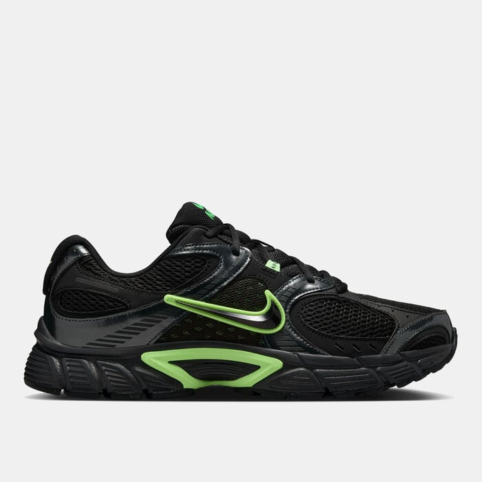 Nike Men's V5 RNR Shoes Black Nike Men's V5 RNR Shoes Black image number 0