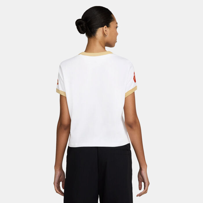 Nike Women's Sportswear Club T-Shirt White Nike Women's Sportswear Club T-Shirt White image number 1