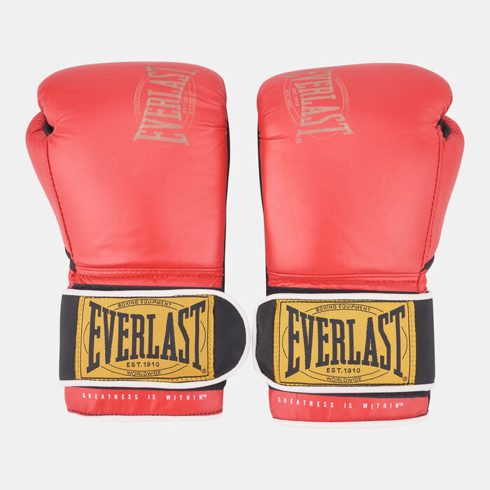 Everlast 1910 Classic Boxing Gloves (12 oz.) Red Everlast 1910 Classic Boxing Gloves (12 oz.) Red image number 0