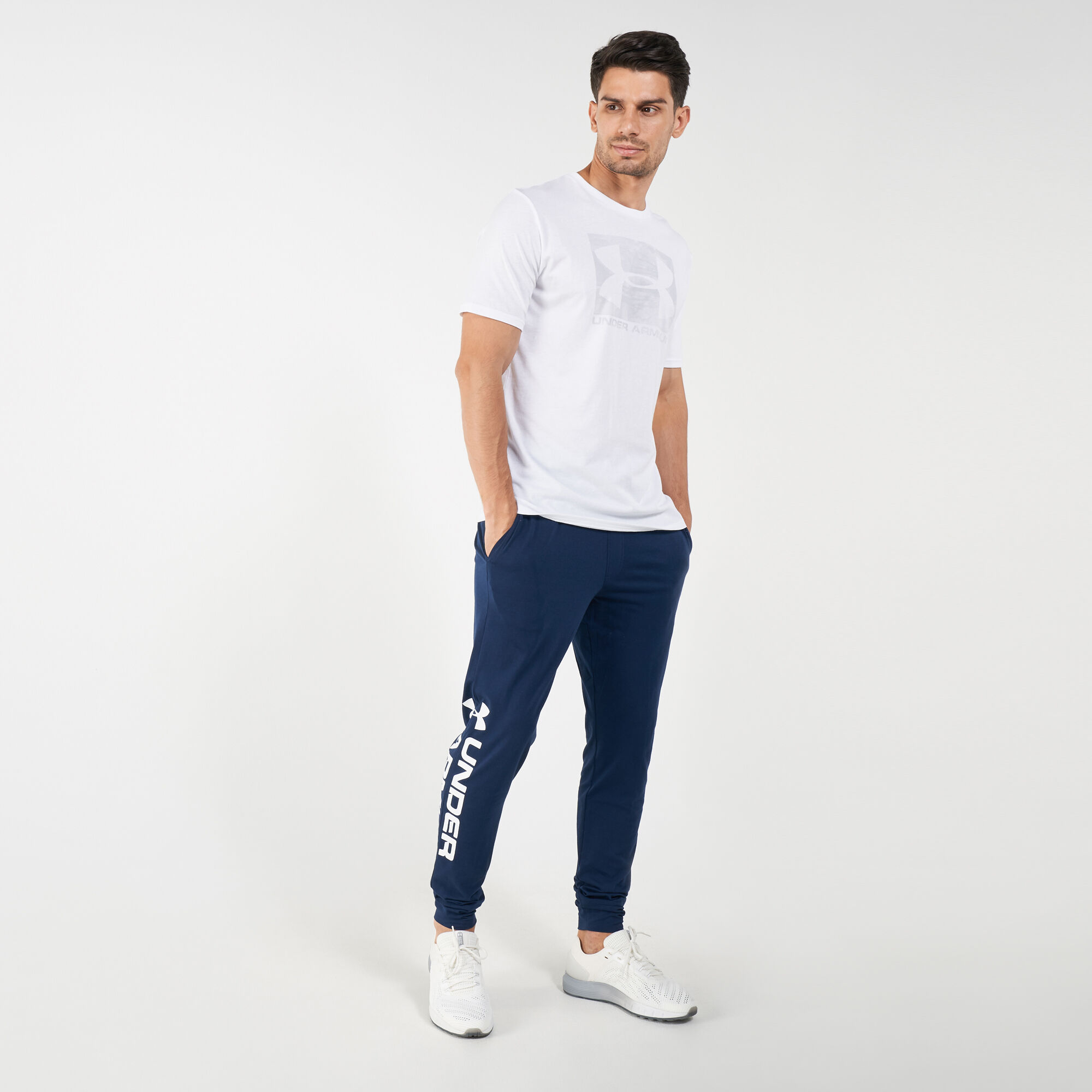 Under armour sportstyle cotton graphic jogger store