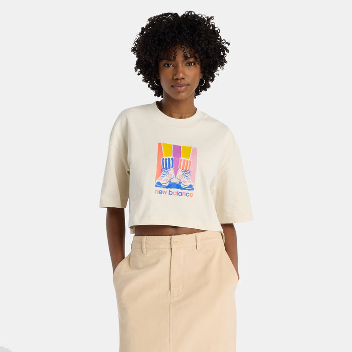 New Balance Women's Athletics Gradient Shoes Graphic T-Shirt Beige New Balance Women's Athletics Gradient Shoes Graphic T-Shirt Beige image number 0