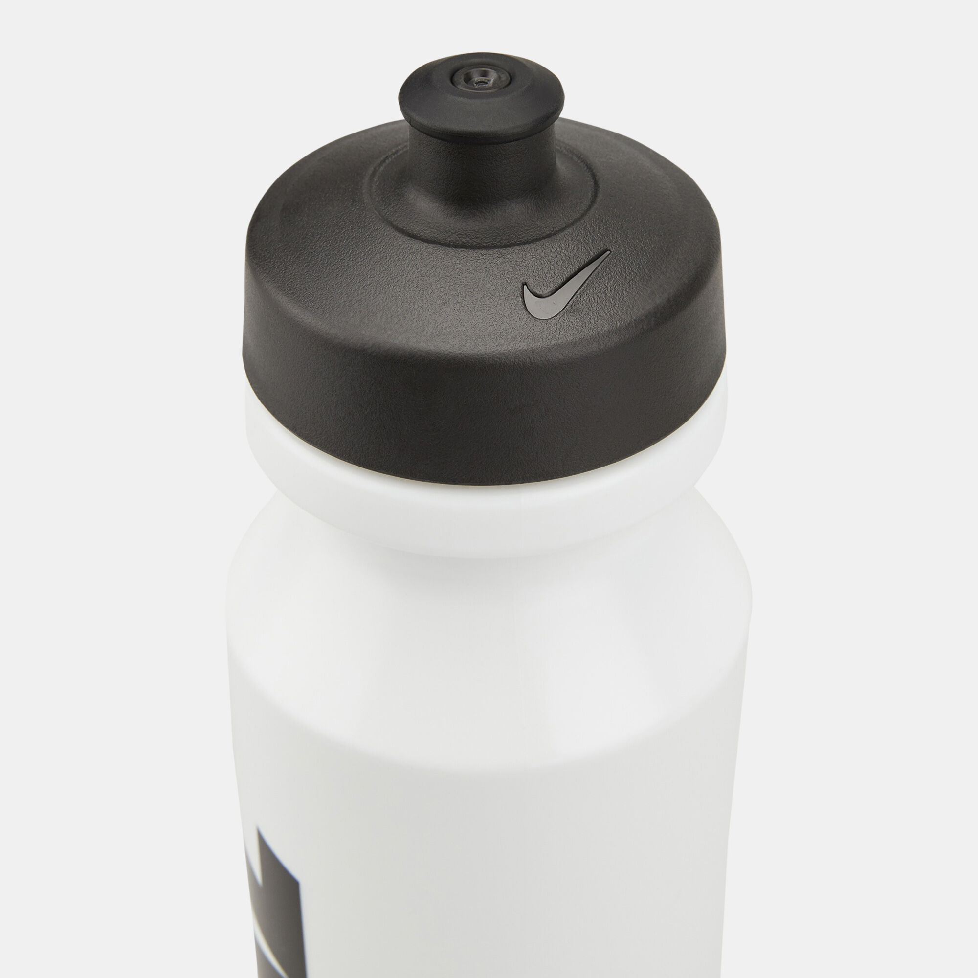 White nike water bottle 2025